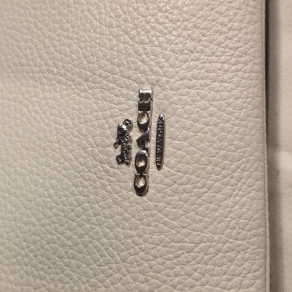 Coach chalk/black double zip wristlet - Picture 16 of 16